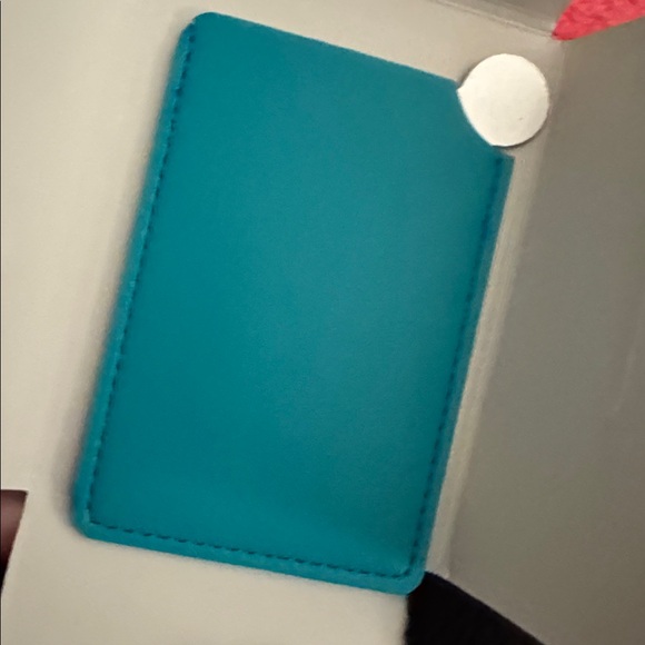 NIB CHANEL Turquoise Card Holder & Mirror with Logo - Picture 5 of 6